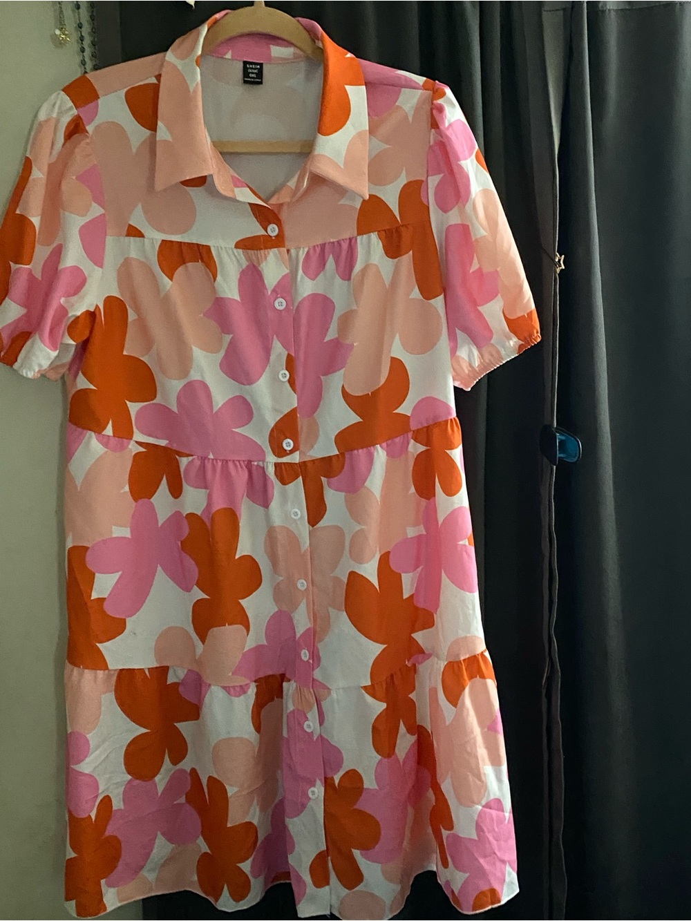 SHEIN Pink & Orange Floral Tiered Button-Front Dress